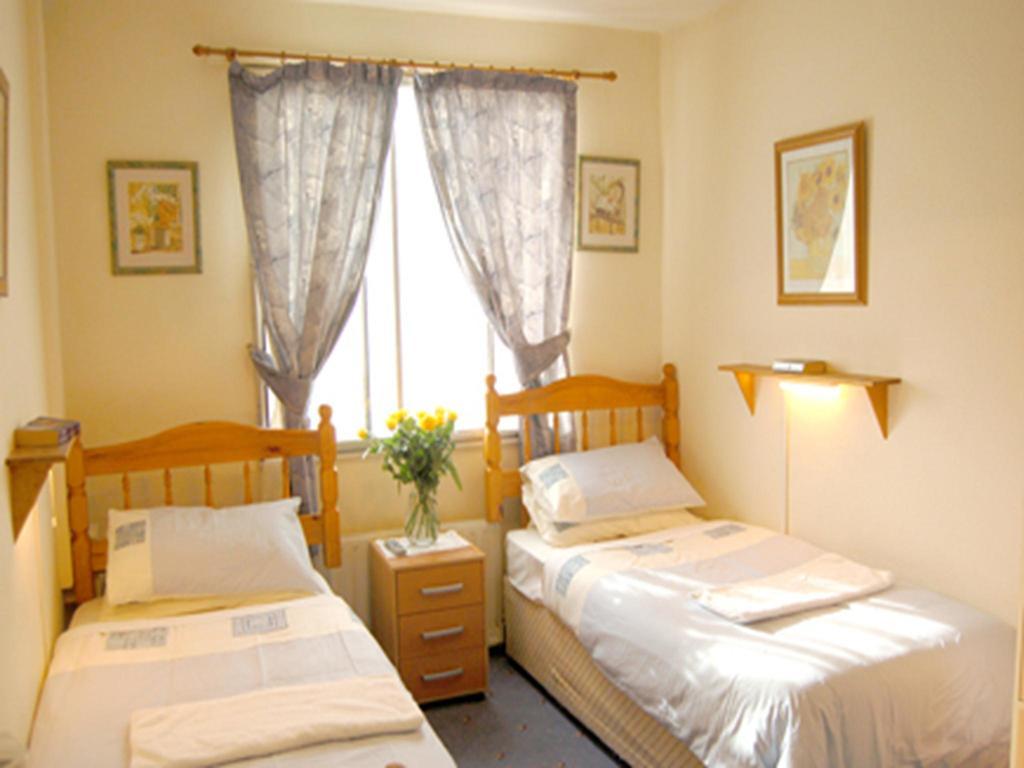 킹스턴어폰템스 세인트 조지스 롯지 B&B 객실 사진